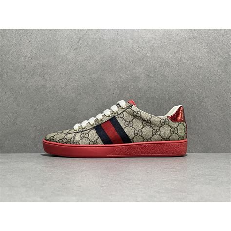 gucci ace gg supreme red